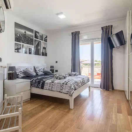 Istra Casa de Férias Valtura