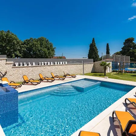 Istra Casa de Férias *